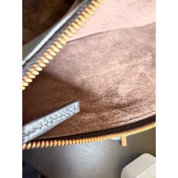 Bottega Veneta Pinacoteca Medium Tote in Black with Brown Fondant Suede Lining - Picture 9 of 9